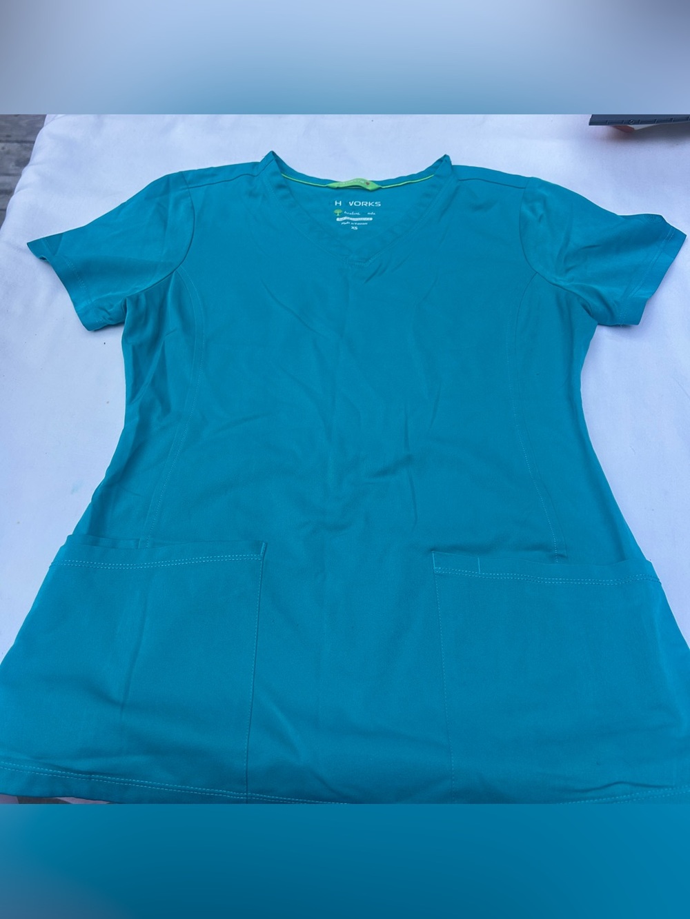 healing hands Teal V-Neck Short Sleeve Scrub Top